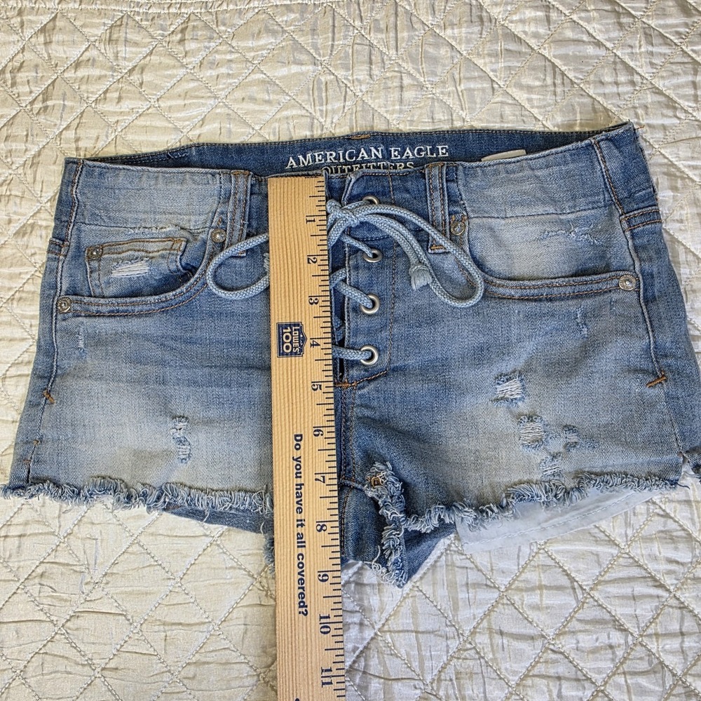 Y2K‎ American Eagle Womens 4 Shortie Micro Tie Front Distressed Cutoff Shorts - Picture 2 of 8